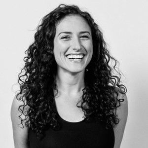 Meet your Posher, Deena